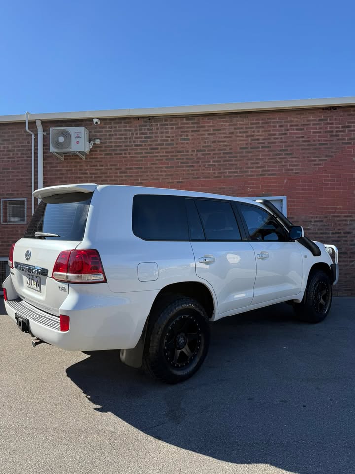 Deluxe Detailing