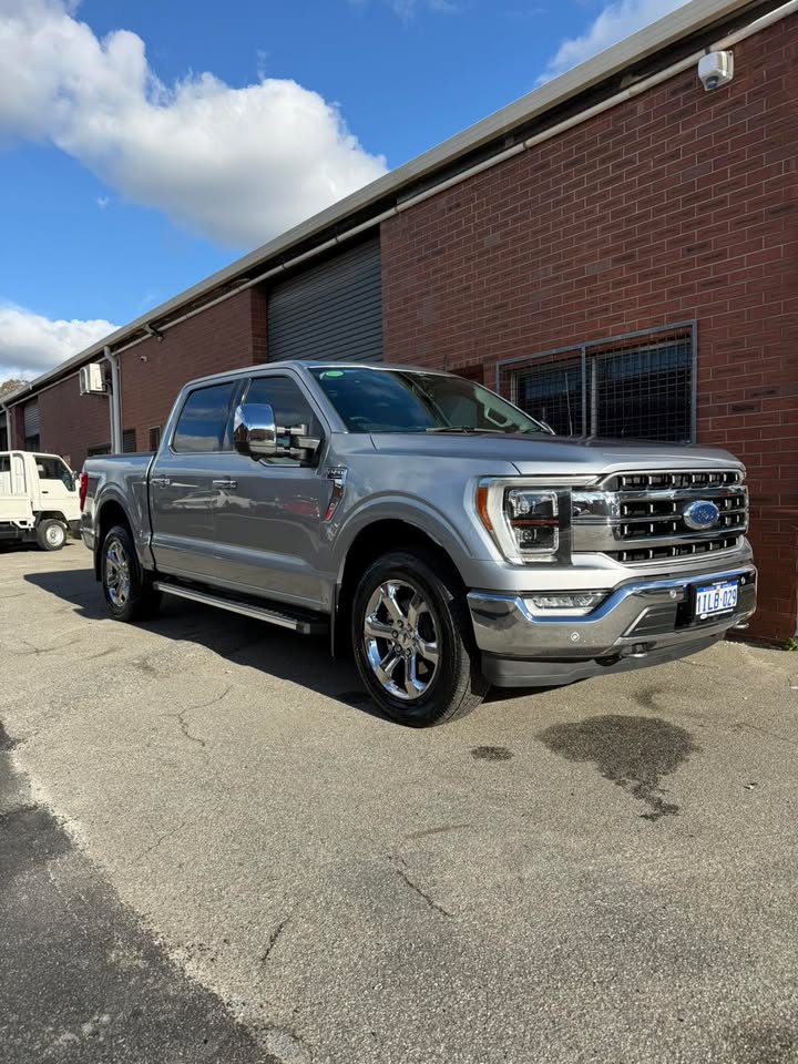 Deluxe Detailing